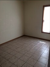 1611 Charles St in La crosse, WI - Foto de edificio - Building Photo