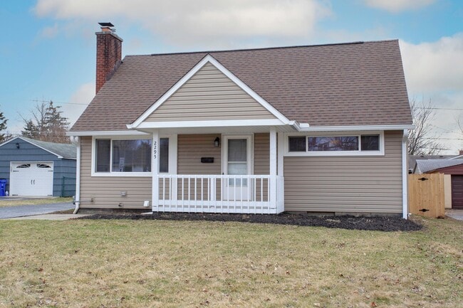 2295 Shrewsbury Rd in Columbus, OH - Building Photo - Building Photo