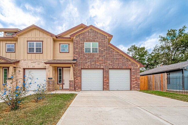 property at 5530 Hirondel