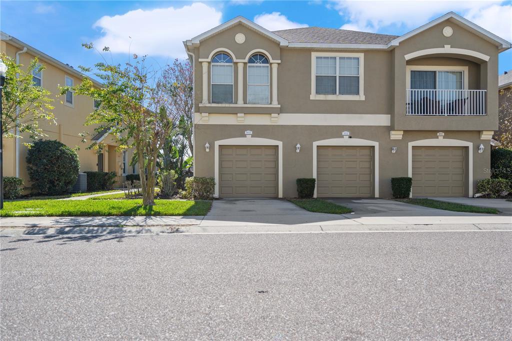 8835 Moonlit Meadows Loop in Riverview, FL - Building Photo