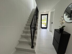 14608 SW 261st Ter in Princeton, FL - Building Photo