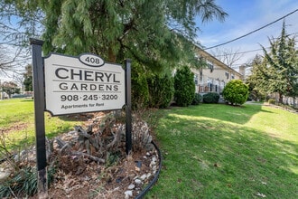 Cheryl Gardens in Roselle, NJ - Foto de edificio - Building Photo