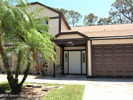 9000 Brighton Ct in Melbourne, FL - Building Photo
