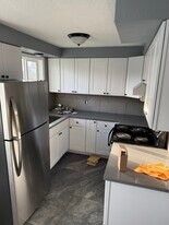 1194 Kennedy St in Woodburn, OR - Building Photo