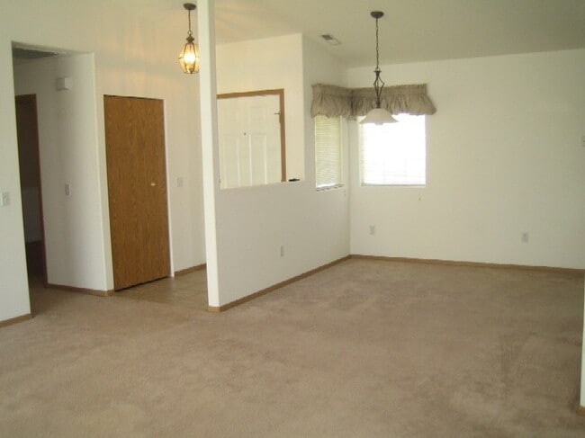 4511 Saguaro Dr in Pasco, WA - Building Photo - Building Photo