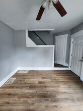 1102-1108 Oak Ave NW in Canton, OH - Foto de edificio - Building Photo