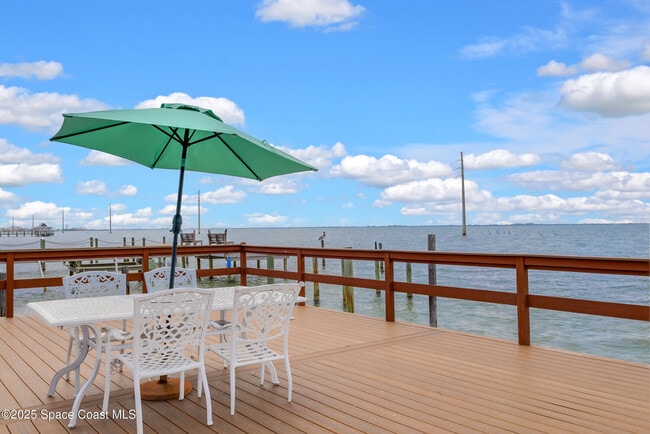 3550 S Atlantic Ave in Cocoa Beach, FL - Building Photo - Building Photo