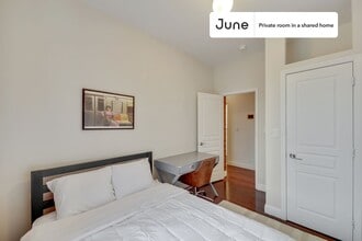 Room in Shared 4 bed/1 bath home in New York, NY - Building Photo - Building Photo