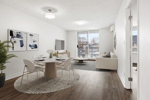 Carruthers Wharf Apartments in Kingston, ON - Building Photo