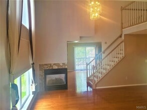 16707 Hickory Meadows Ct in Ballwin, MO - Building Photo - Building Photo