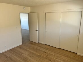Maple 2, Unit Apt A4 in West Sacramento, CA - Building Photo - Building Photo