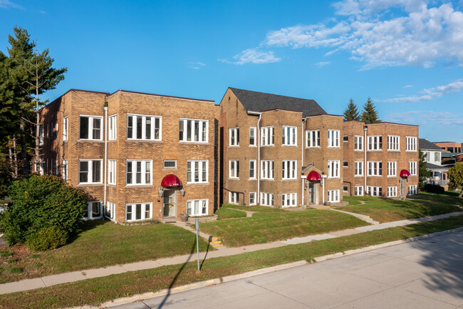 Dearborn Apartments in Dearborn, MI - Building Photo - Building Photo