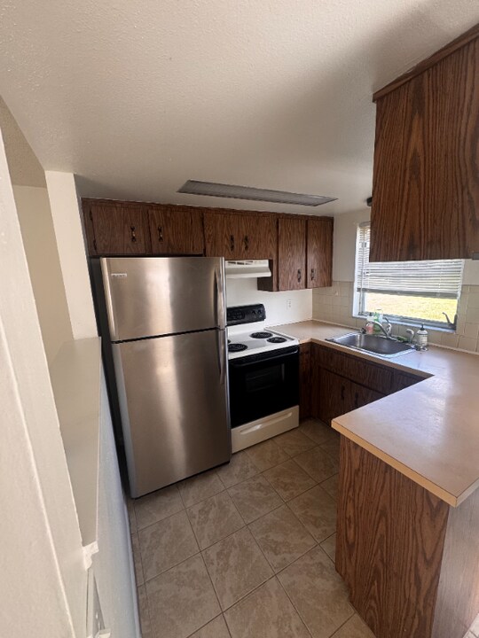 224 Pleasant Grove Rd-Unit -224 Pleasant Grove Rd in Inverness, FL - Building Photo