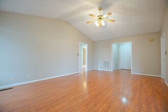 1317 Jared Ray Dr in Clarksville, TN - Building Photo - Building Photo