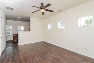73 Howard Ave in Cartersville, GA - Building Photo - Building Photo