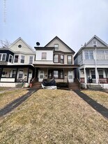 65 N Manning Blvd in Albany, NY - Building Photo