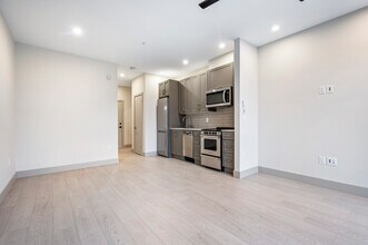 45547-45547 Knight Rd in Chilliwack, BC - Building Photo - Building Photo