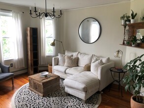 825 E 2nd St, Unit 3 in Boston, MA - Building Photo - Building Photo