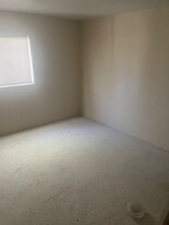 5501 Iliff Rd NW in Albuquerque, NM - Building Photo