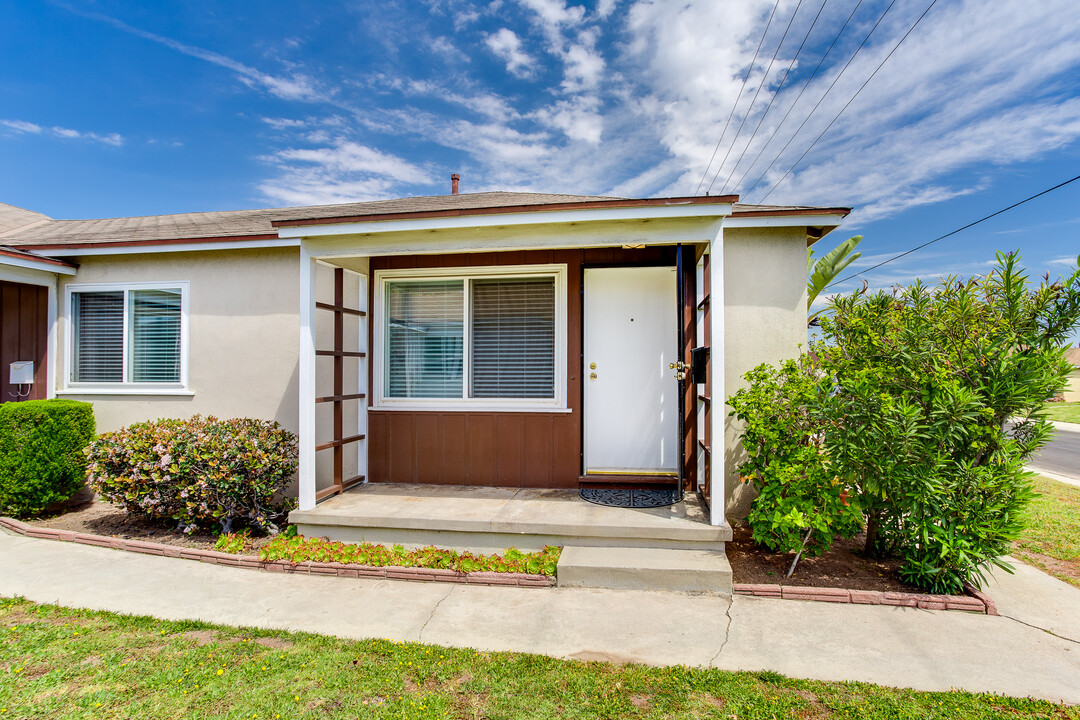 6421 W 86th Pl, Unit 1128 in Los Angeles, CA - Building Photo