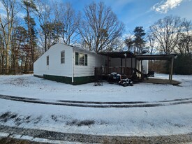 10720 Plank Rd in Spotsylvania, VA - Building Photo