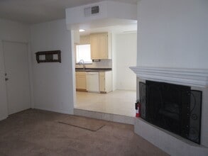 13522 Glenoaks Blvd in Los Angeles, CA - Building Photo - Building Photo
