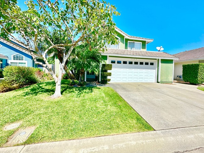 585 Boysenberry Way in Oceanside, CA - Building Photo - Building Photo