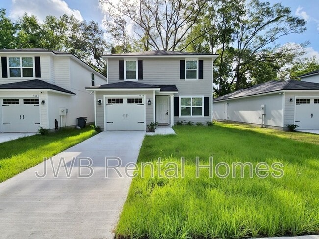 property at 1233 Neva St