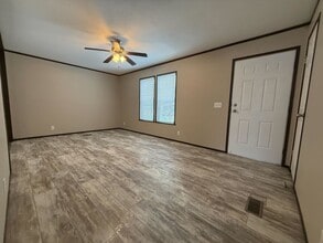 11747 Cascade Cir in Romeo, MI - Building Photo - Building Photo