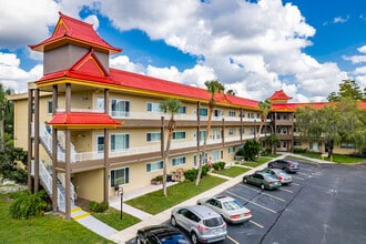 On Top of the World in Clearwater, FL - Building Photo - Building Photo