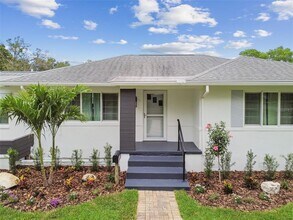 7224 Park St S in St. Petersburg, FL - Building Photo - Building Photo