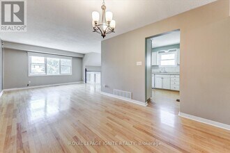 1279 Northmount St in Oshawa, ON - Building Photo - Building Photo
