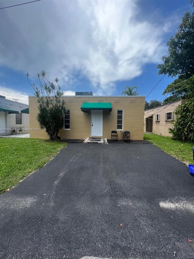 property at 1670 Harding St