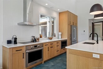 6710 Soundview Ave in Southold, NY - Building Photo - Building Photo