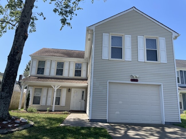 property at 1945 Livingston Oak Dr