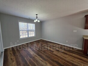 366 Carolina Oaks Cir in Linden, NC - Building Photo - Building Photo