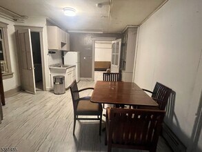 416-418 E Main St in Bound Brook, NJ - Building Photo - Building Photo