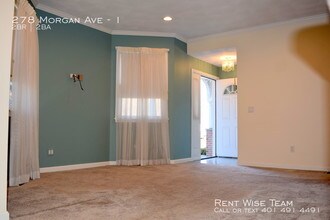 278 Morgan Ave-Unit -1 in Johnston, RI - Building Photo - Building Photo