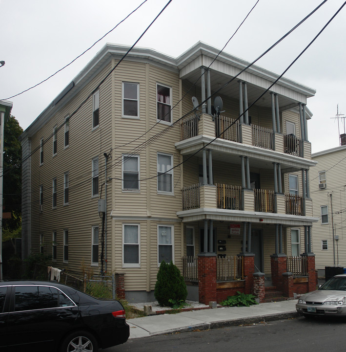 43-45 Brook St in Lawrence, MA - Building Photo