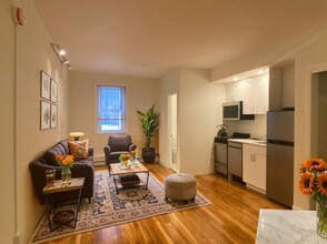 529 Beacon St in Boston, MA - Building Photo - Building Photo