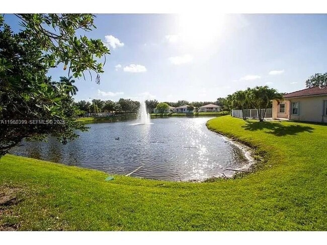 4427 NW 41st Pl in Coconut Creek, FL - Building Photo - Building Photo