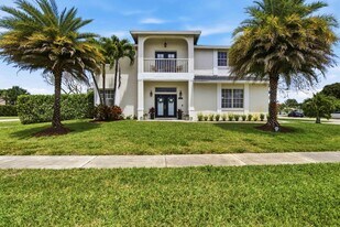 101 Mill Pond Ln in Royal Palm Beach, FL - Building Photo
