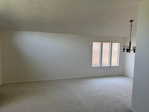 8068 Poulson St in Citrus Heights, CA - Building Photo - Building Photo