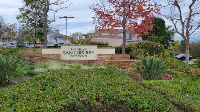 property at 5048 Via Manos