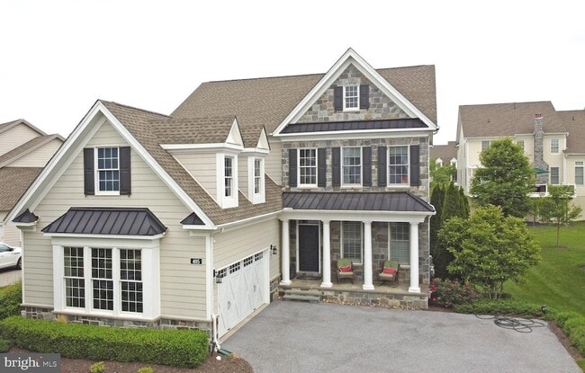 property at 405 Park Hill Ln