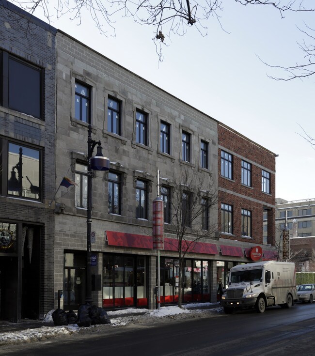 1150 Sainte-Catherine E in Montréal, QC - Building Photo - Building Photo