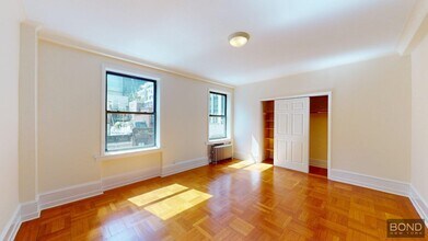 55 W 55th St in New York, NY - Building Photo - Building Photo