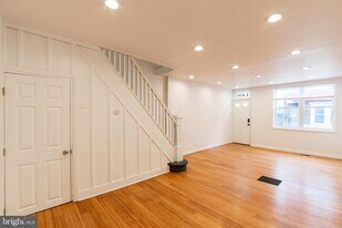 1406 S Bouvier St in Philadelphia, PA - Building Photo