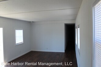 2496 US-98 in Mary Esther, FL - Building Photo - Building Photo