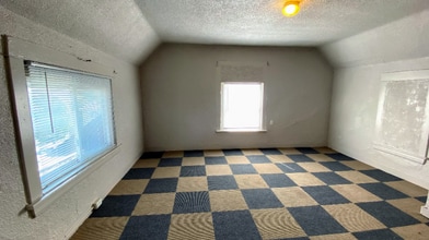 553 Shamrock St SW in Grand Rapids, MI - Building Photo - Building Photo